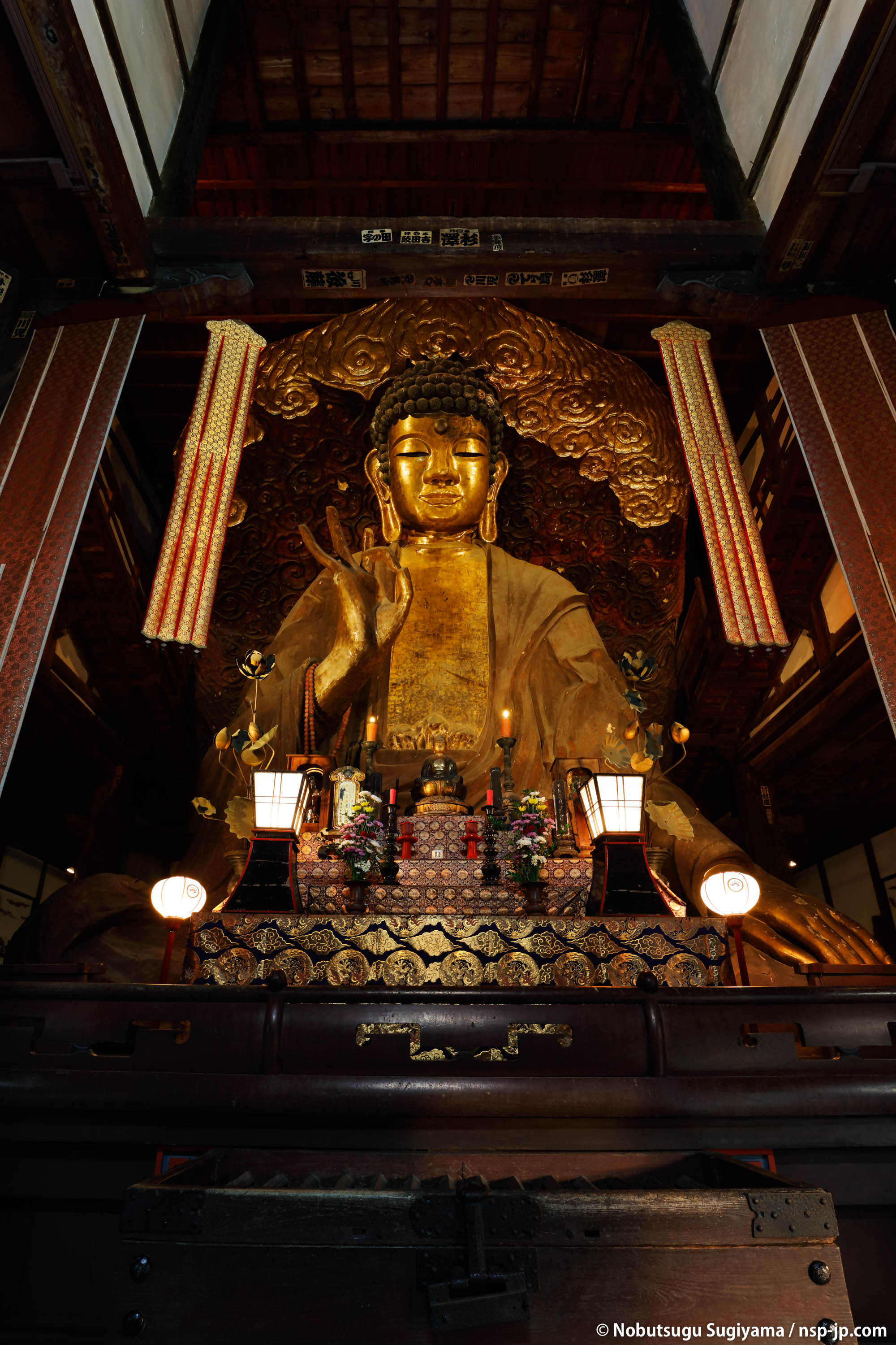Gifu Grand Bouddha(Temple Dhamma)-Grande image Shakanyorai | Gifu ville natale pèlerinage par Sugiyama Sen 嗣 | 2017Oda Nobunaga publique Gifu Gifu dans la ville nommé d'après 450 ans